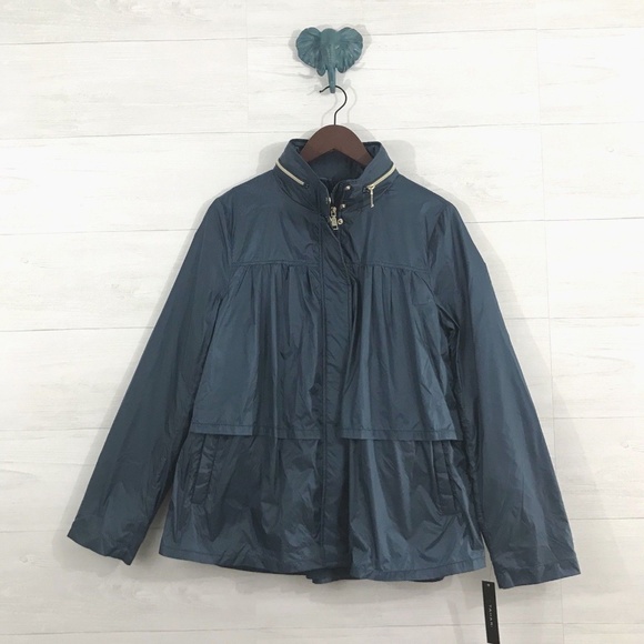 T Tahari Jackets & Blazers - T Tahari Teal Gold Nylon Vented Anorak Jacket